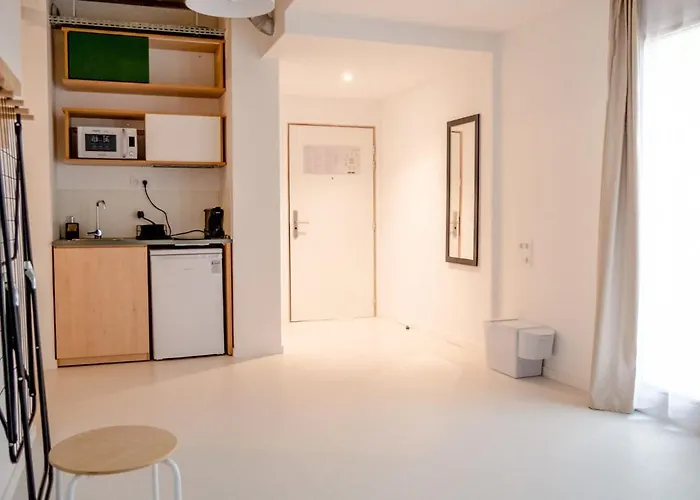 Aparthotel Ecla Paris 3*