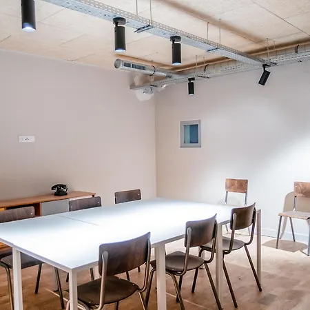 Hotel apartamentowy Ecla Paris 3*